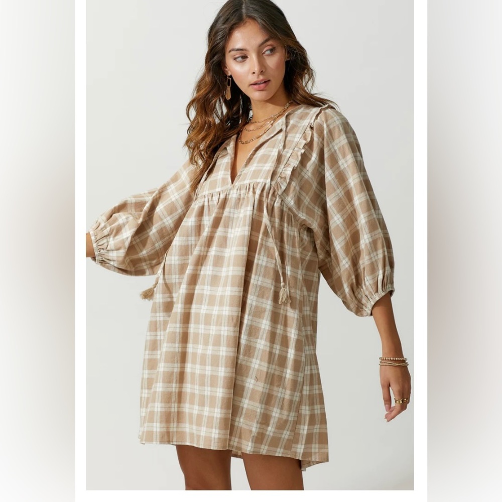 Talulah tan plaid tunic dress